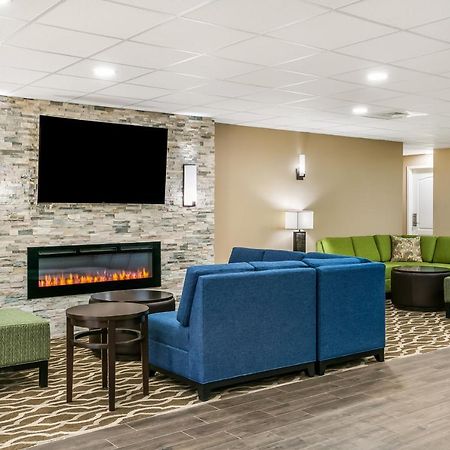 Aspire Hotel And Suites Гетисбърг Екстериор снимка